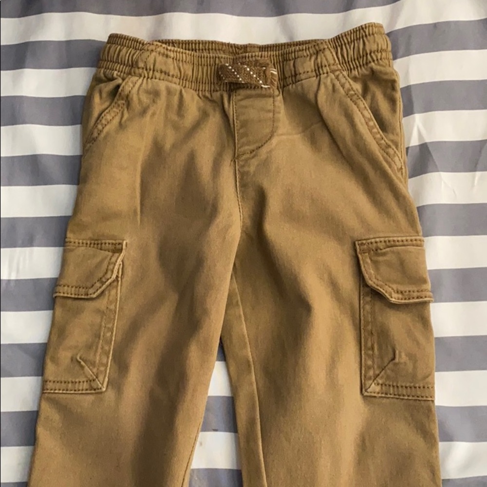 Toddler boy cargo pants.